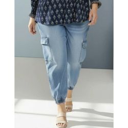 Cassiopeia / Annelise Jeans